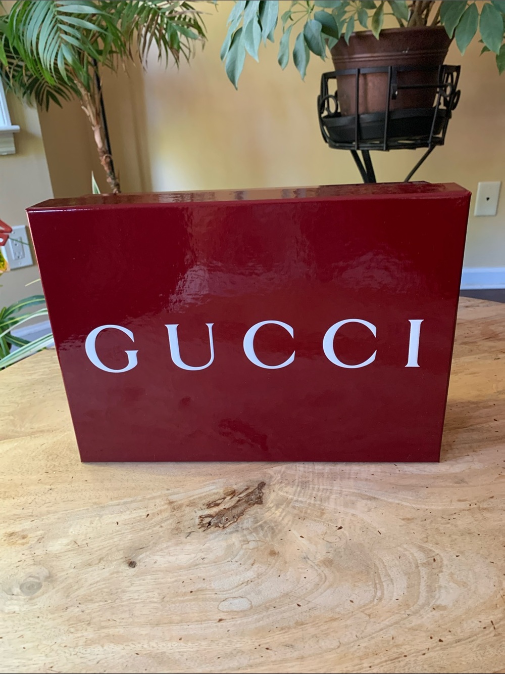 GUCCI Red Glossy Box with White Logo